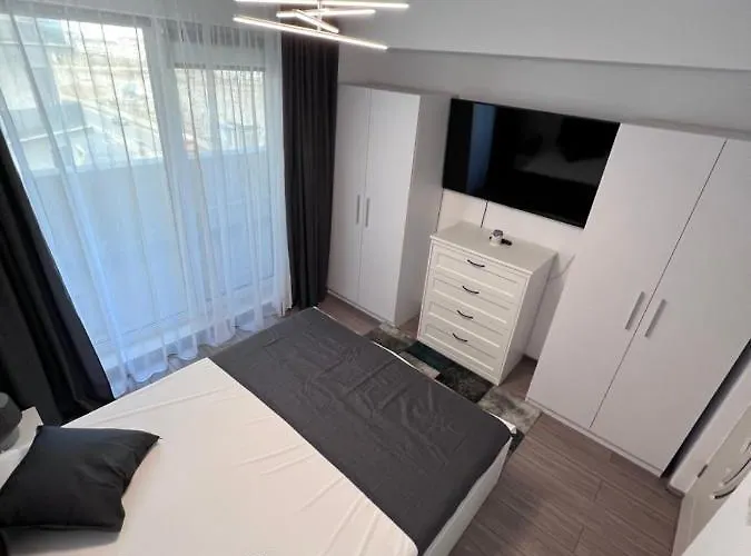 アパート Fiesta ナボダリ