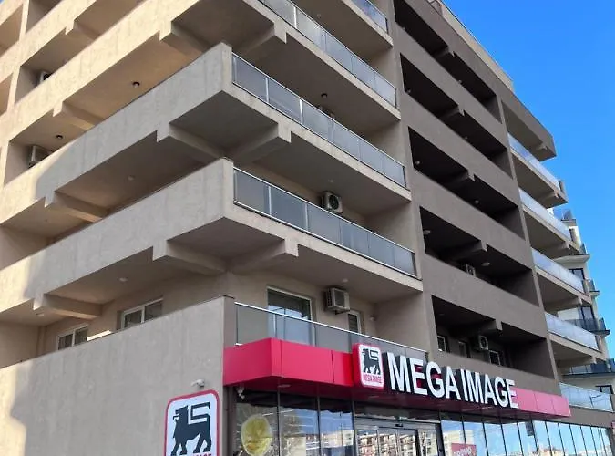 Fiesta アパート ナボダリ