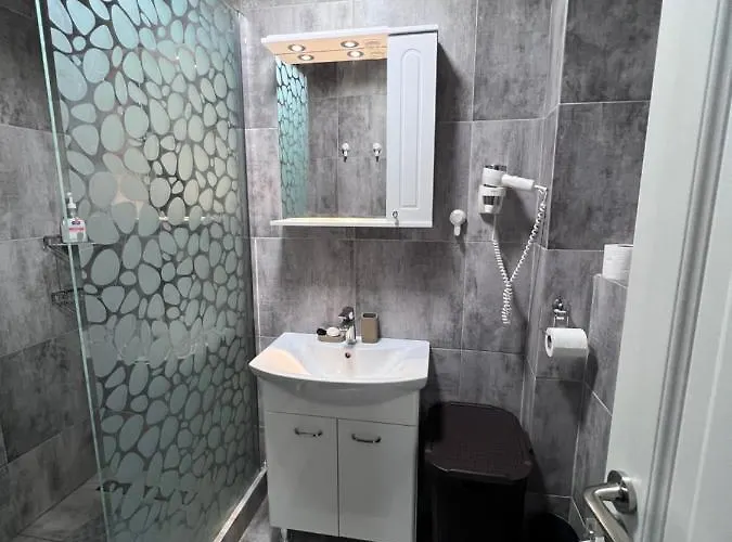 Fiesta アパート ナボダリ